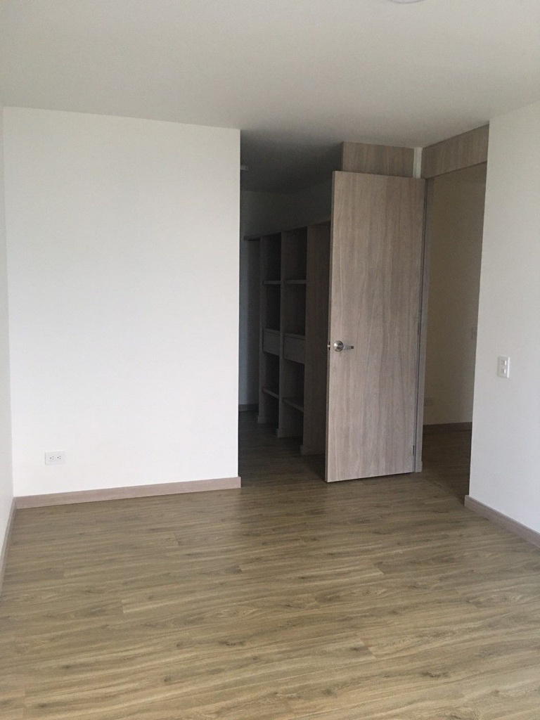 APARTAMENTO PARA VENTA EN EL SECTOR DE GALICIA
