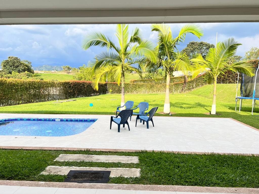 Casa campestre para venta en el sector de Condina