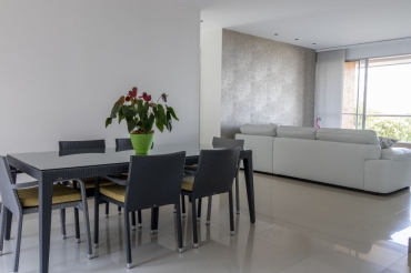 Apartamento para renta en Pinares