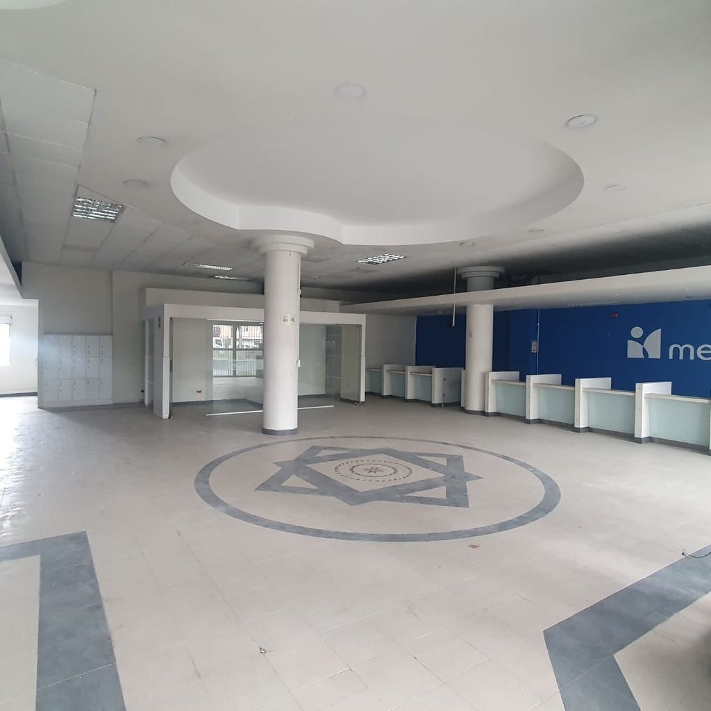 Local para venta Av 30 de Agosto Pereira