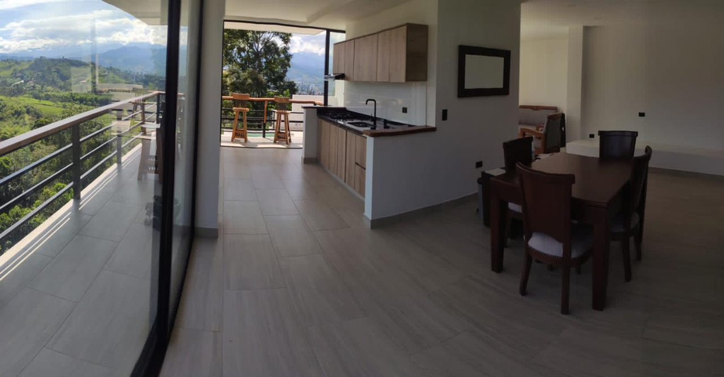 Casa para la venta en el sector La Romelia