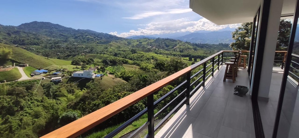 Casa para la venta en el sector La Romelia