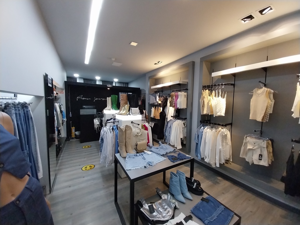 Local comercial para venta en centro comercial Pereira Plaza