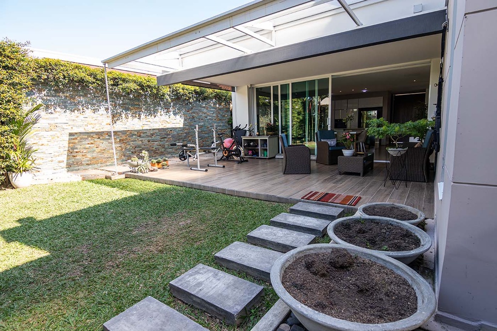 Casa Cerritos