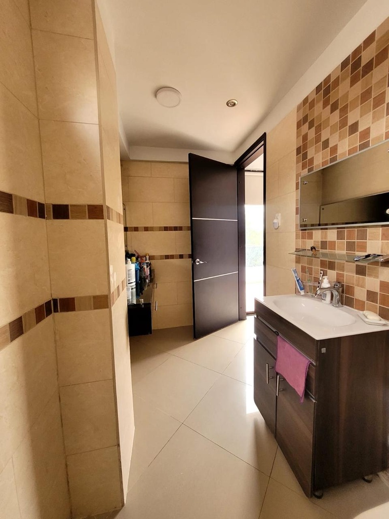 Casa en conjunto cerrado en Alamos