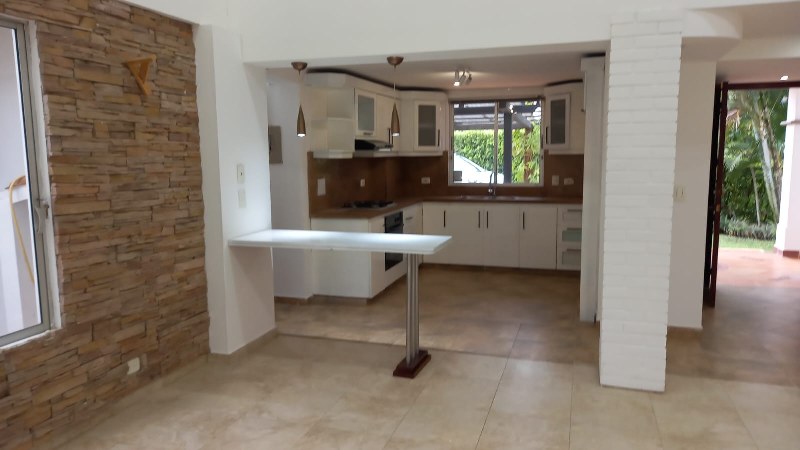 Casa Campestre para la venta en Cerritos