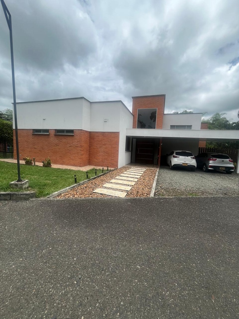 Casa campestre para la venta en el Tigre