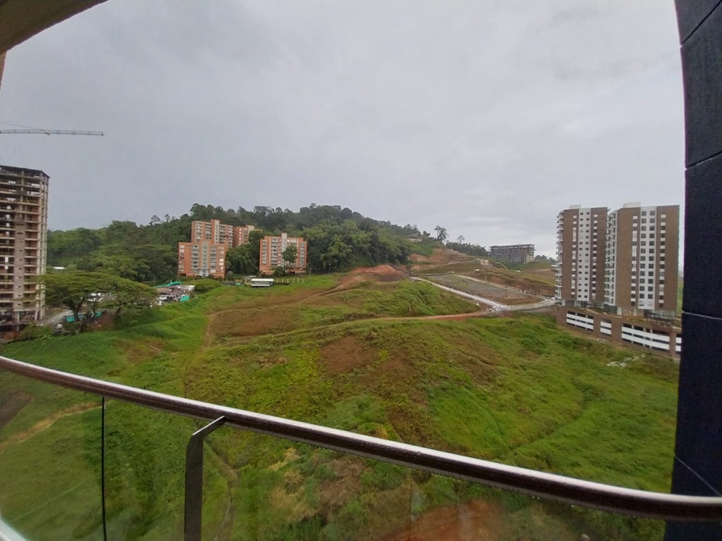 Apartamento en Pinares para renta