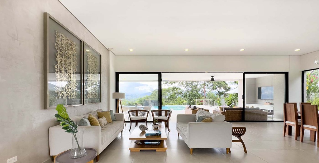 Casa campestre para la venta en Cerritos