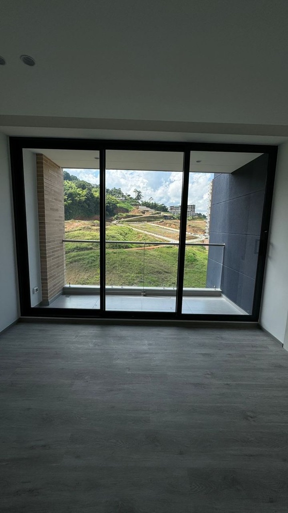 Apartamento para renta en Pinares