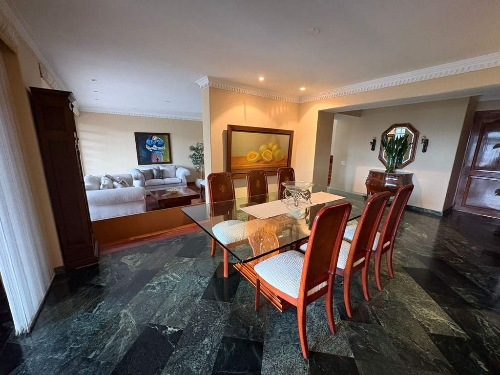 Casa en Pinares para la venta 