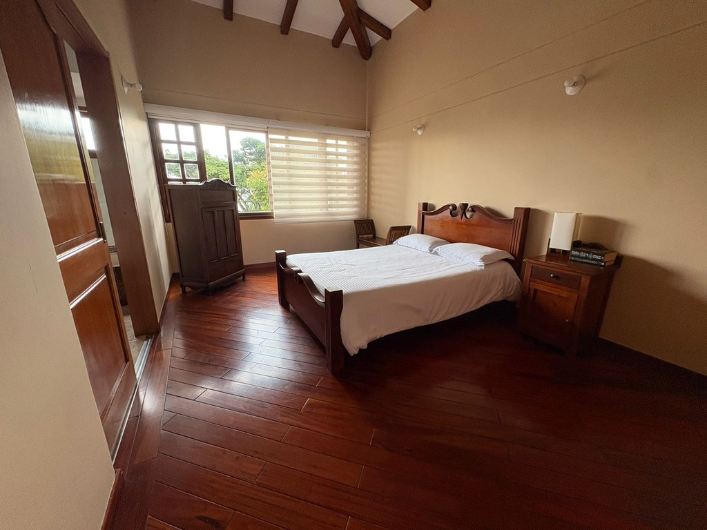 Casa en Pinares para la venta 