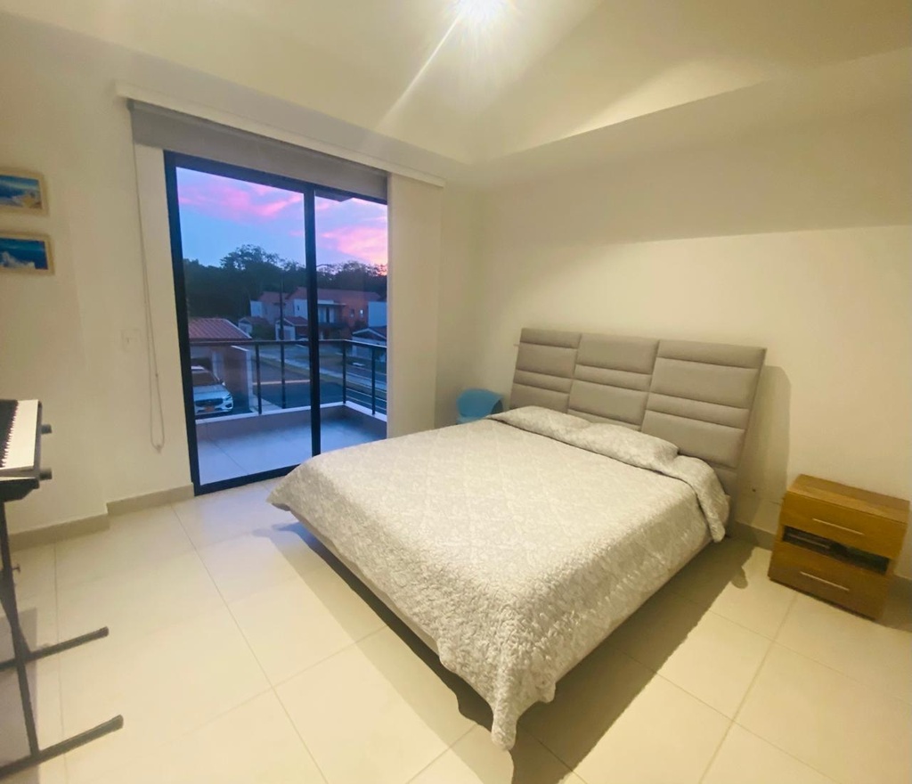 Casa para la venta en Cerritos- Mukava del Valle