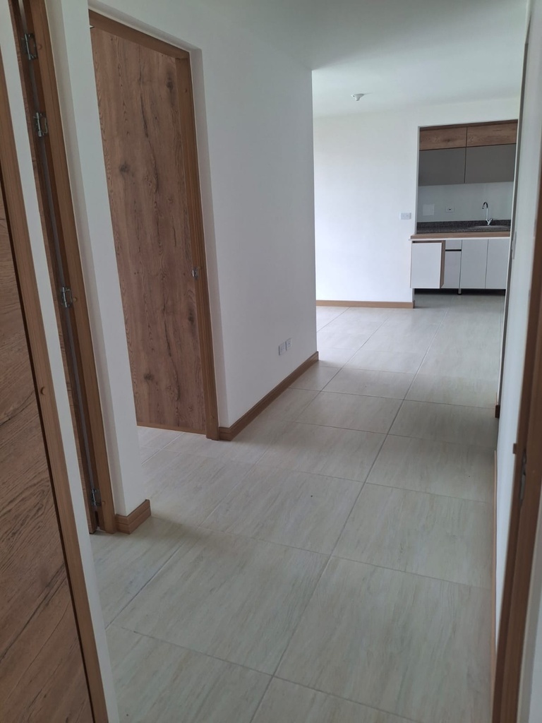 Apartamento para la venta en la Av. Sur - Sendero de San Silvestre