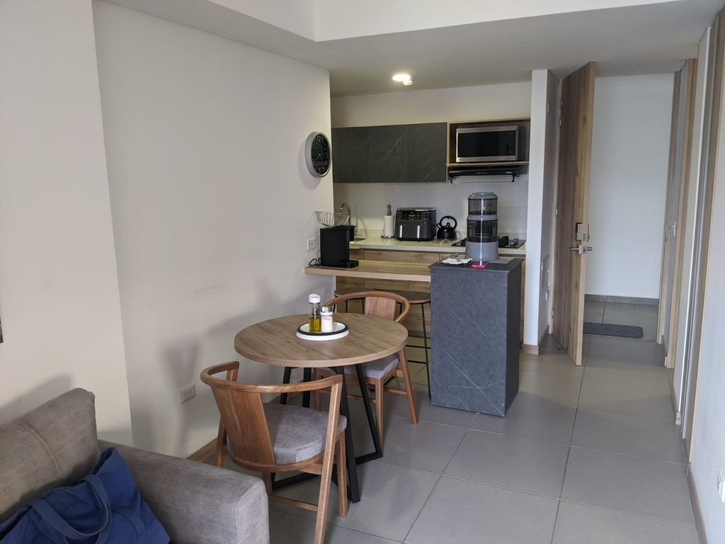Apartaestudio para la venta en Ittos 15 