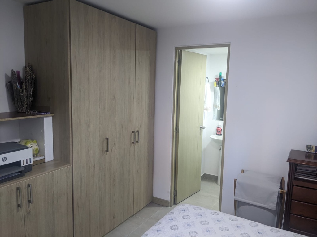 Apartamento para la venta en la Av. Sur - Sendero de San Silvestre