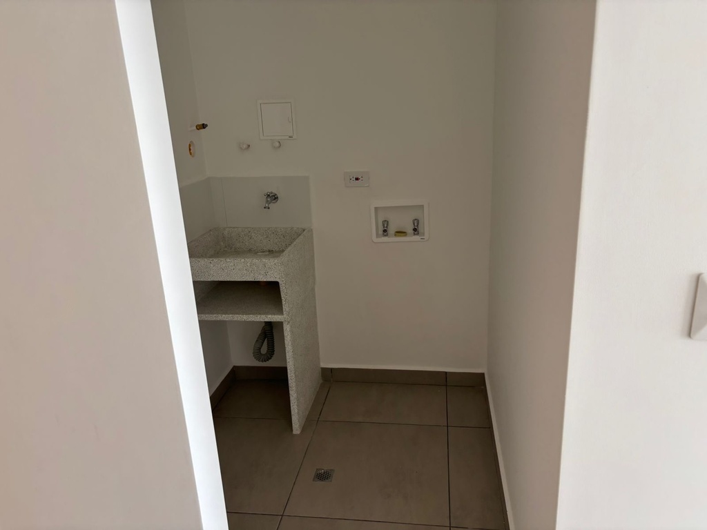Apartamento para renta en Pinares