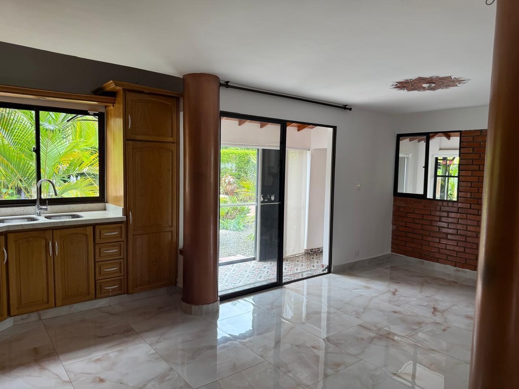 Casa campestre para la venta en Pueblito Cafetero