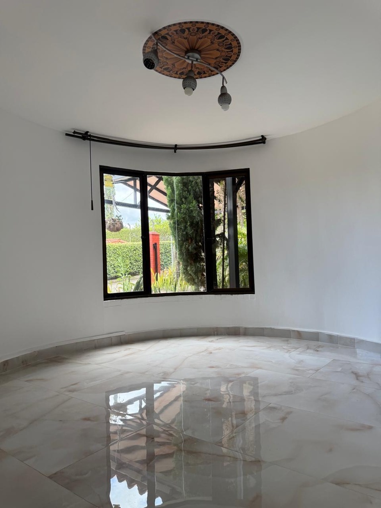 Casa campestre para la venta en Pueblito Cafetero