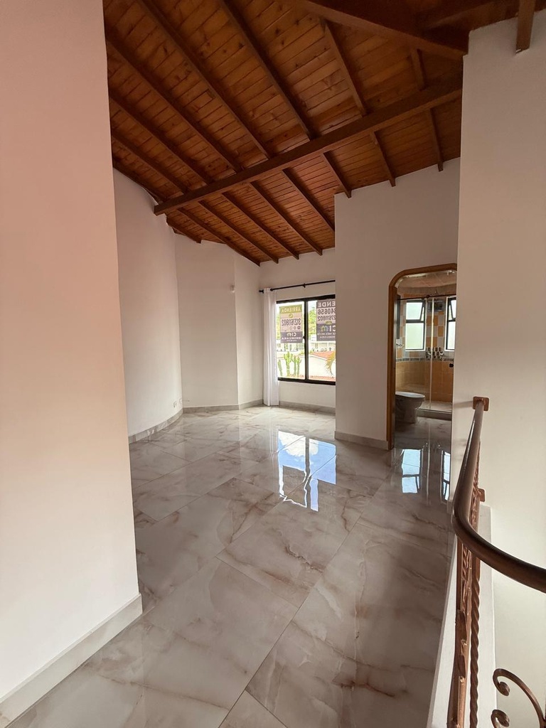 Casa campestre para la venta en Pueblito Cafetero