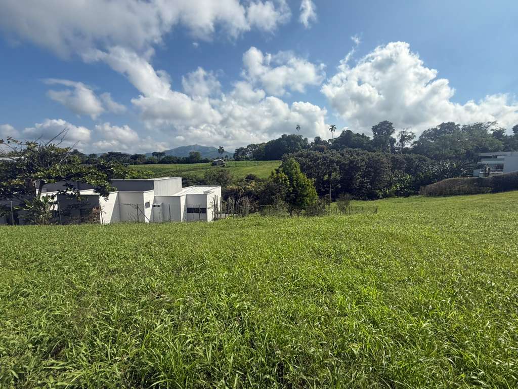 Lote campestre para venta en Condominio Hacienda Malabar
