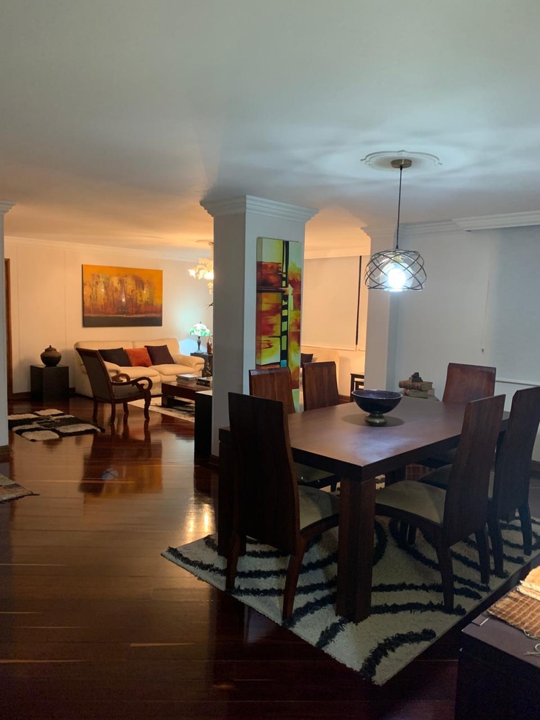 Apartamento para la venta en Los Álamos 