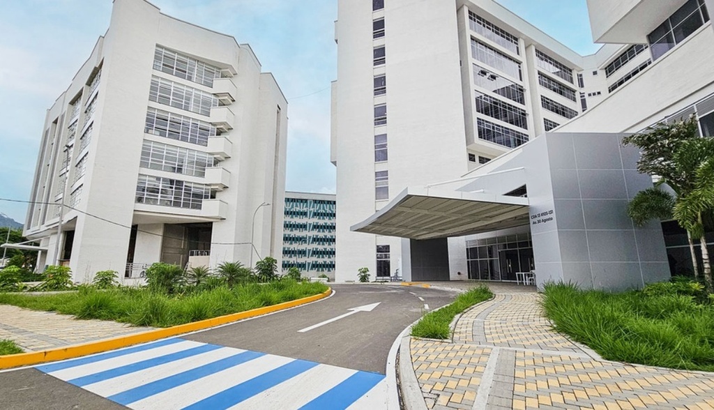 Local Comercial para venta en Clínica Central del Eje