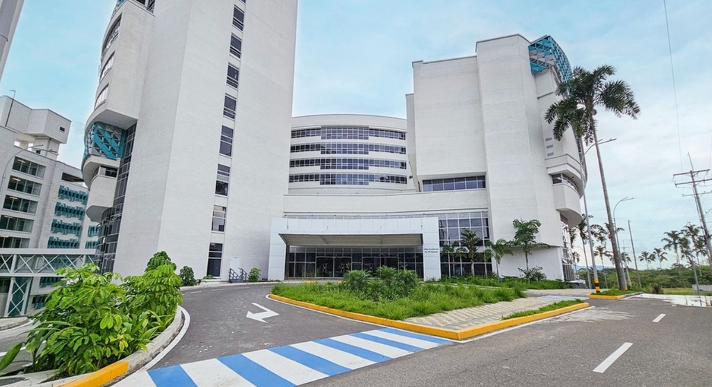 Local Comercial para venta en Clínica Central del Eje