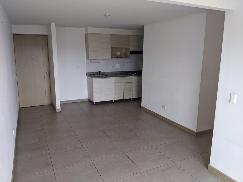 Apartamento para la venta en la Av. Sur 