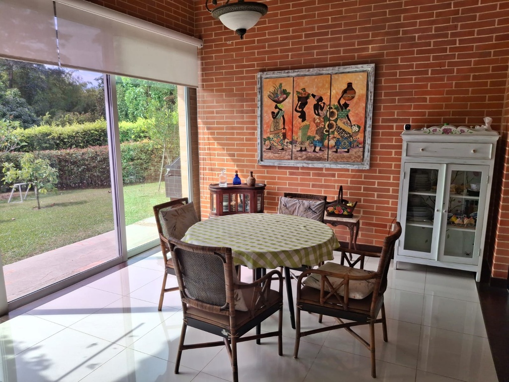 Casa Campestre para la venta en Cerritos - Vía la Virginia