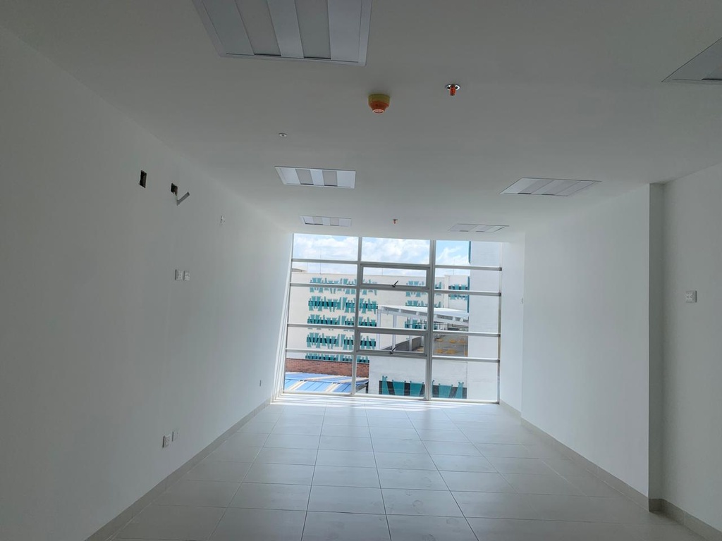 Consultorio para la renta en Clínica Central del Eje 
