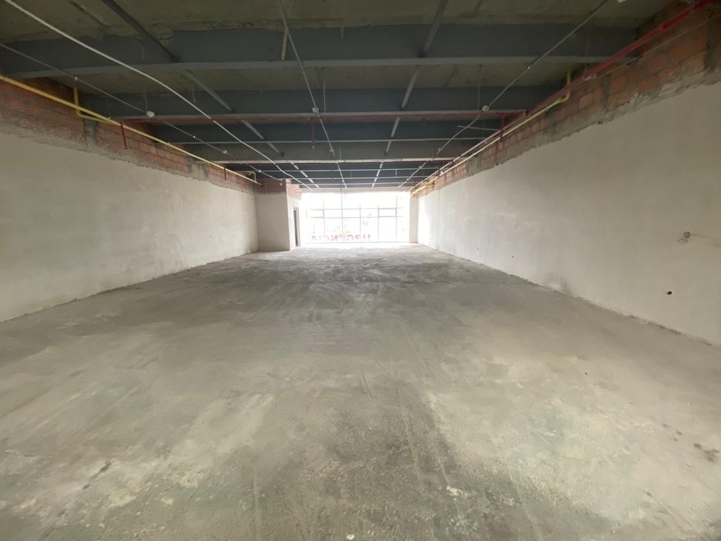 Local comercial para renta en Clínica Central del Eje 