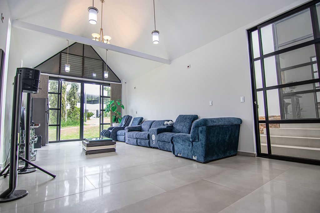 Casa para la venta en Cerritos 