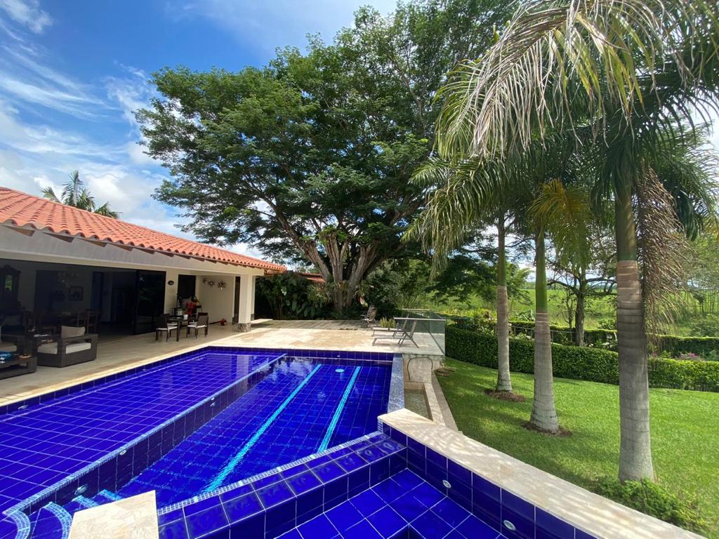 Casa para renta en Cerritos