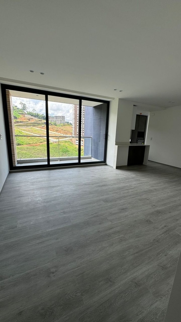 Apartamento para renta en Pinares