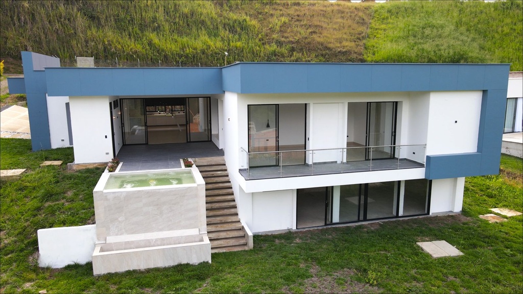 Casa Campestre para la venta en Cerritos