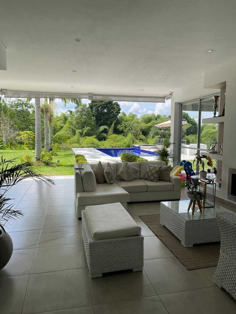 Casa Campestre para renta en San José de las Villas etapa 4 