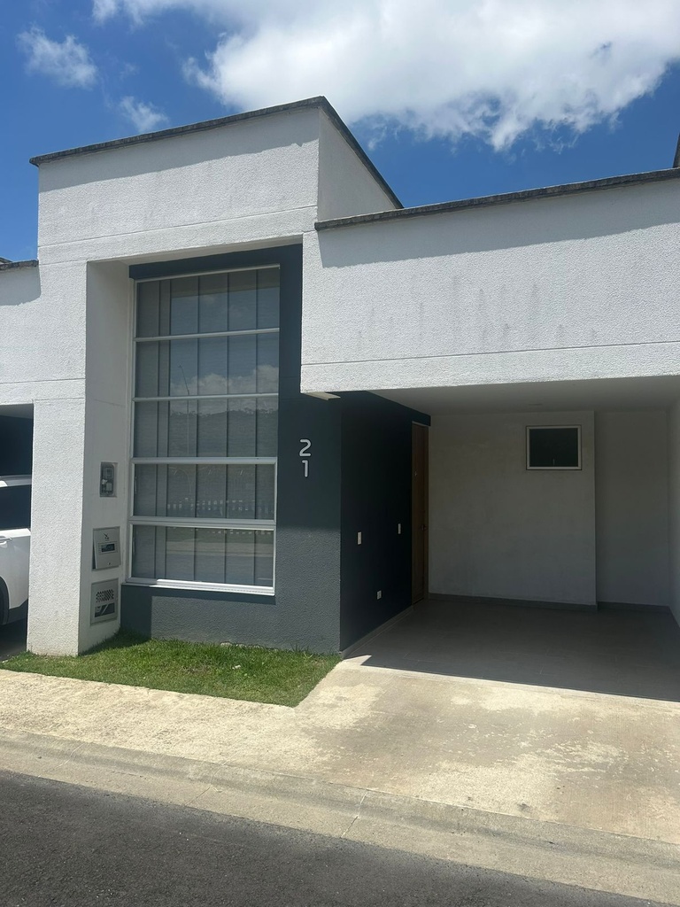 Casa para la venta en Condina