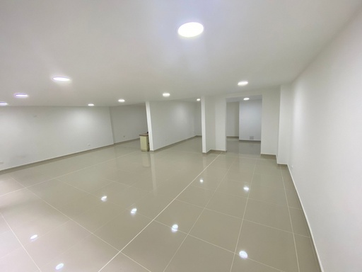 [1111] Local para renta en la circunvalar.