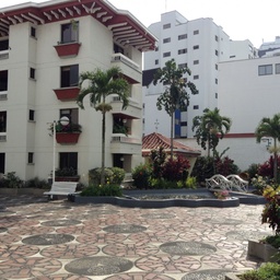 [1032] Apartamento en Pinares para la venta