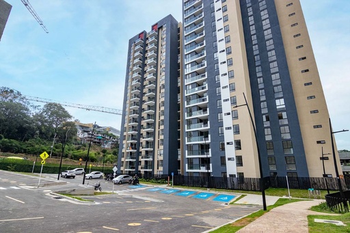 [1319] Apartamento para venta en Solarum