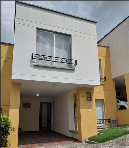 [1340] Casa para la venta en sector la Elvira
