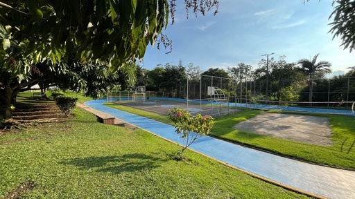 [1424] Casa para la venta en Pueblito Cafetero