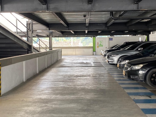 [1517] Parqueadero para la venta en el Centro