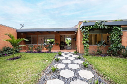 [1565] Casa para la venta en El Cairo