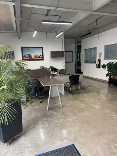 [1708] Bodega para renta en Av. 30 de Agosto 