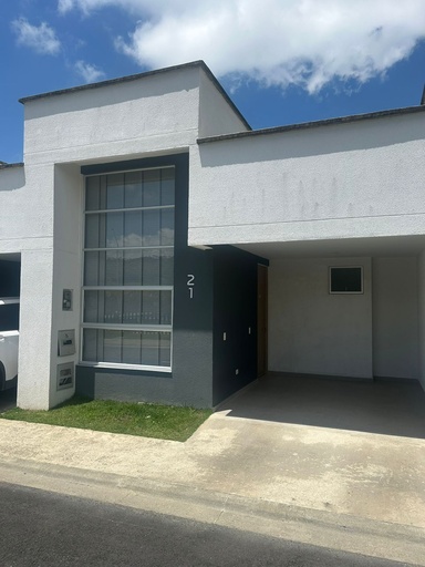 [1709] Casa para la venta en Condina