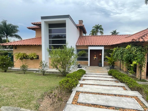 [1796] Casa Campestre para la venta en Cerritos - Vía la Virginia
