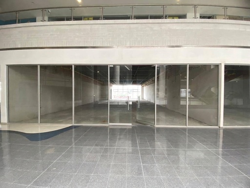 [1806] Local Comercial para renta en Clínica Central del Eje 